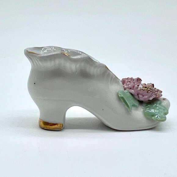 Vintage Made In Japan Porcelain Shoe Figurine Floral Gold Trim - Picture 4 of 9